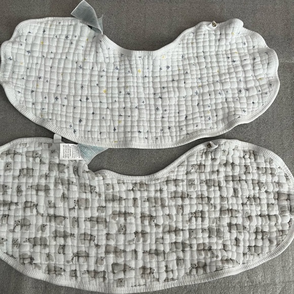 Aden +Anais Animal Floral Baby Burppy Bibs Set of 2 - Picture 3 of 6